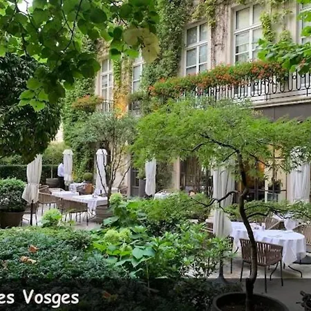 Apartment Cozy In The Heart Of Le Marais 3rd